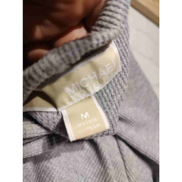 Michael Kors hooded thermal top size medium - Picture 4 of 4